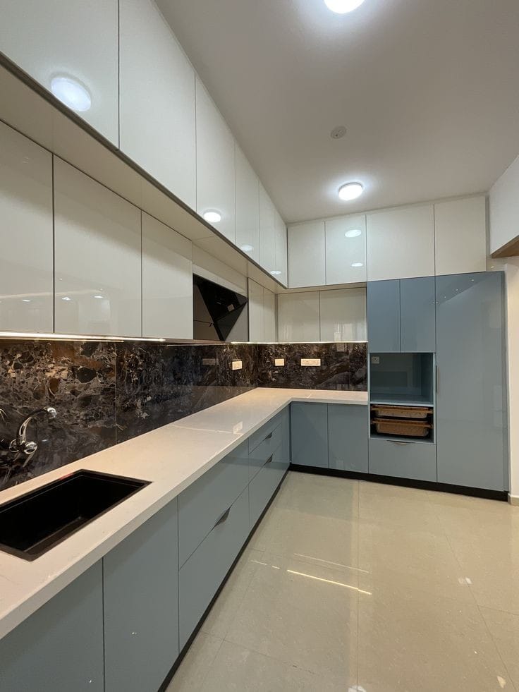 Modern kitchen installation